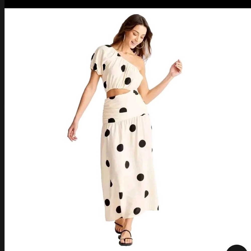 Polka Dot One-Shoulder Maxi Dress
